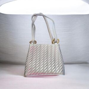 Elegant Silver Quilted Shoulder Bag